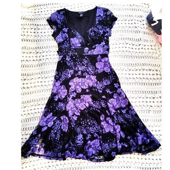 joei & i Dresses & Skirts - LAST CHANCE! Purple and Black Lace Dress